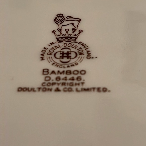 Vintage Royal Doulton and Co Serving Plate - Picture 4 of 5